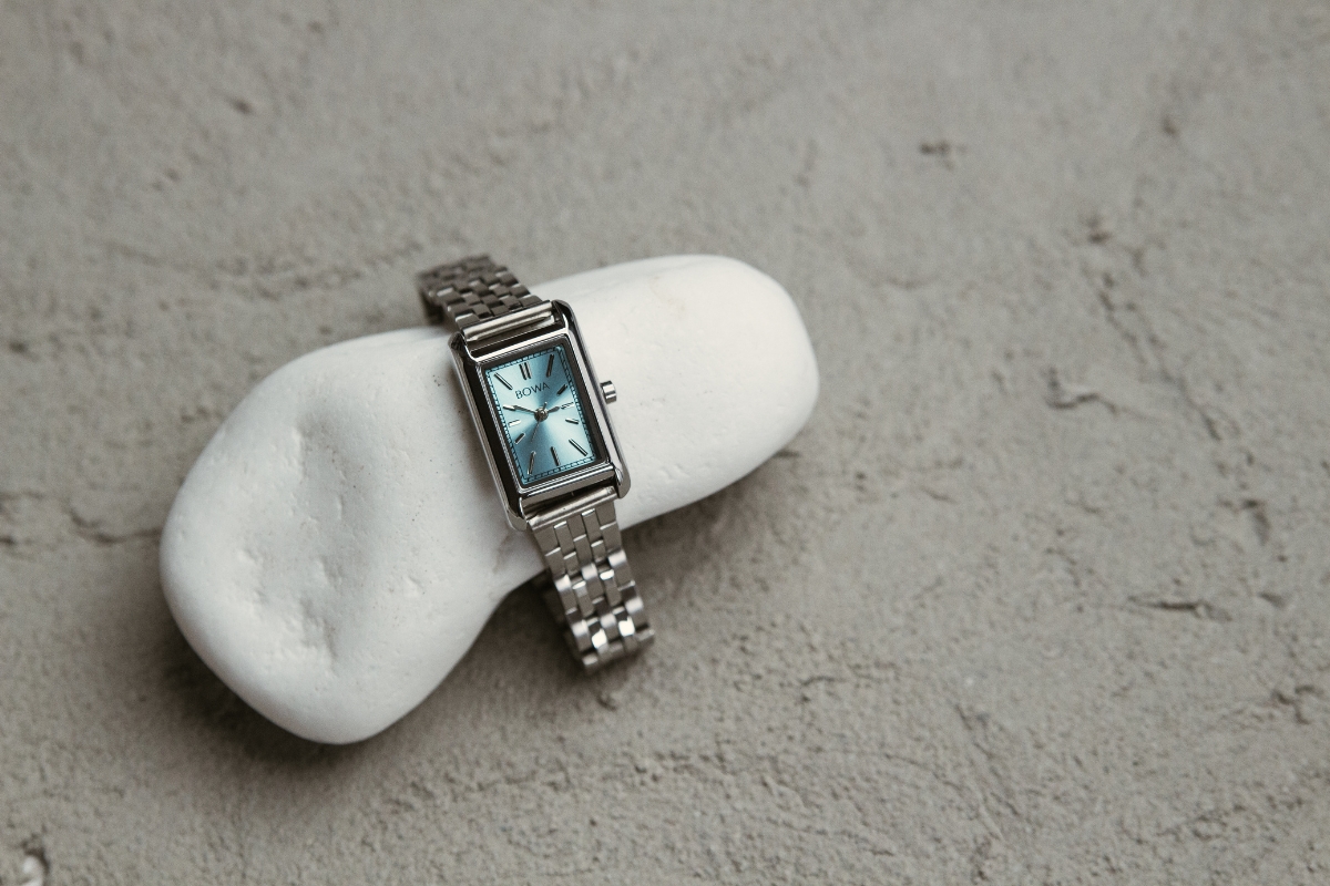 Ekskluzywne zegarki damskie na Twoim nadgarstku