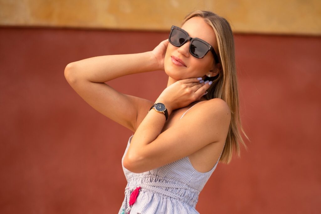 BOWA watch on a strap